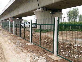 铁路护栏网图片2