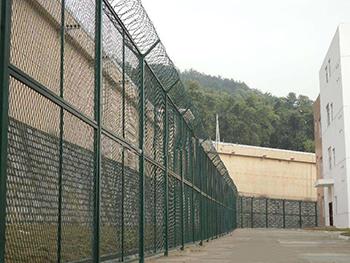 监狱护栏网图片2